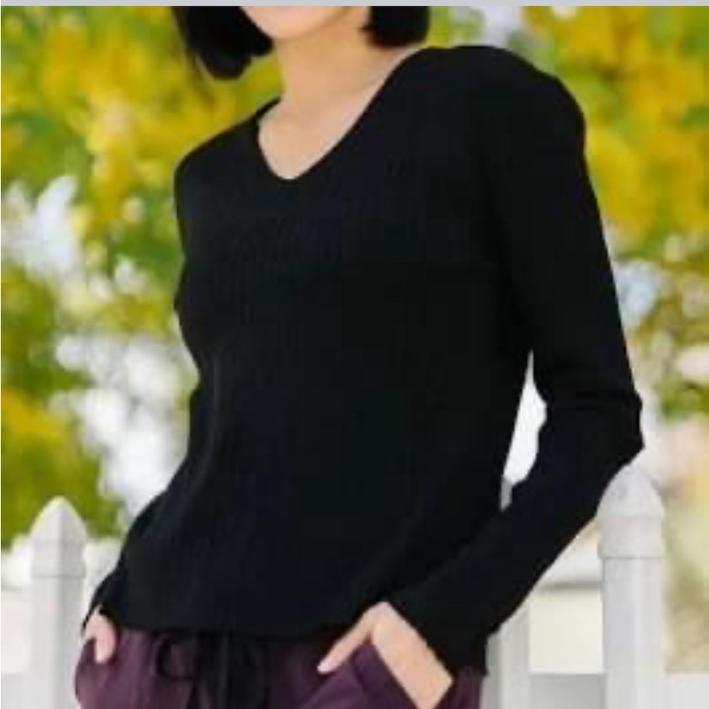 Black Ariel Sweater Large